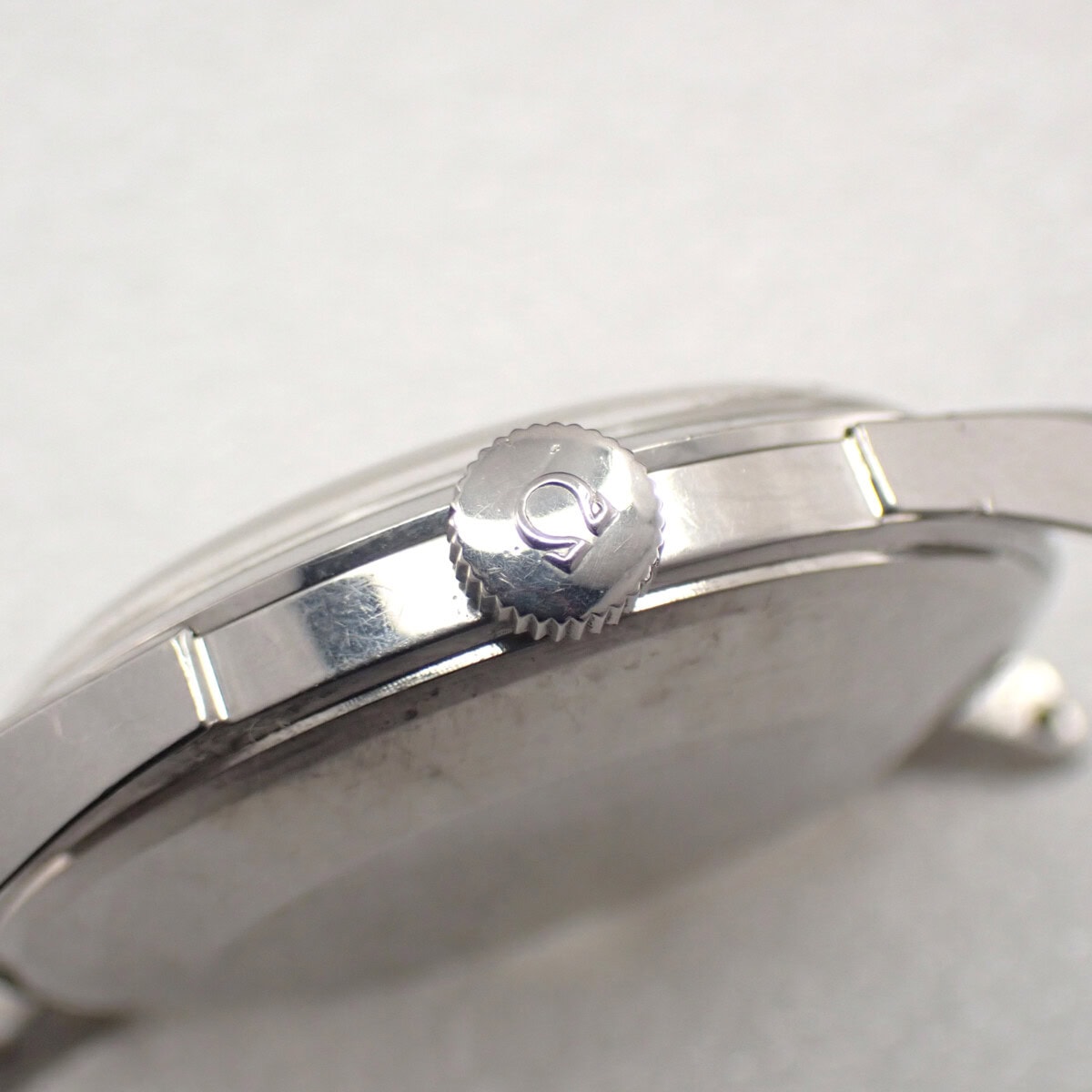 OMEGA オメガ ラウンド 2910-9-SC Cal.284 手巻き 1958年製