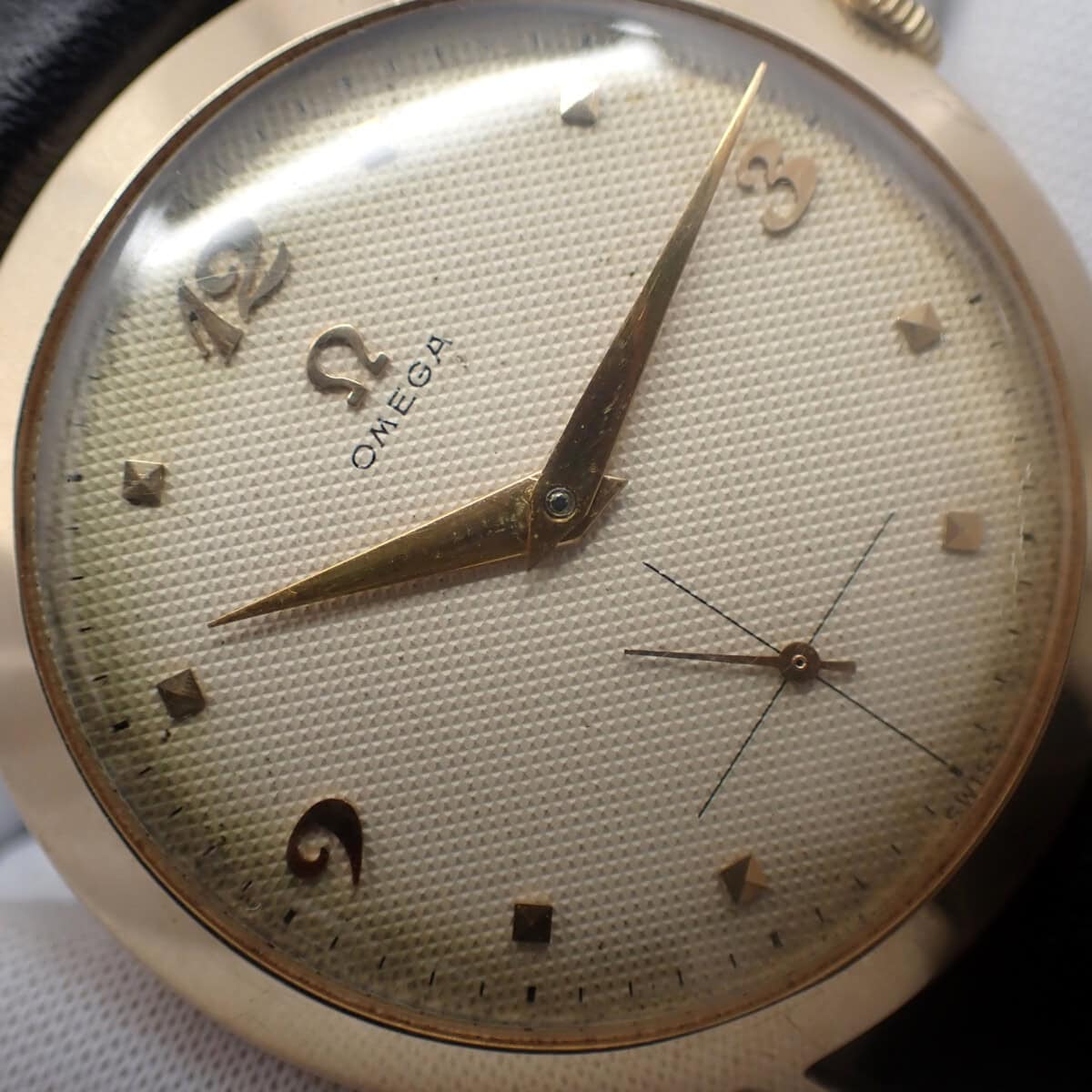 OMEGA オメガ ラウンド Ref. B6535 手巻き Cal.361 1950年製 14K