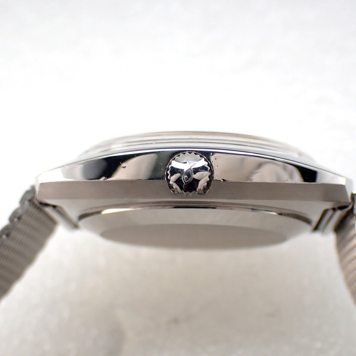 IWC クッションケース 純正ステンレスブレス Cal.854B ネイビー文字盤 1970年製