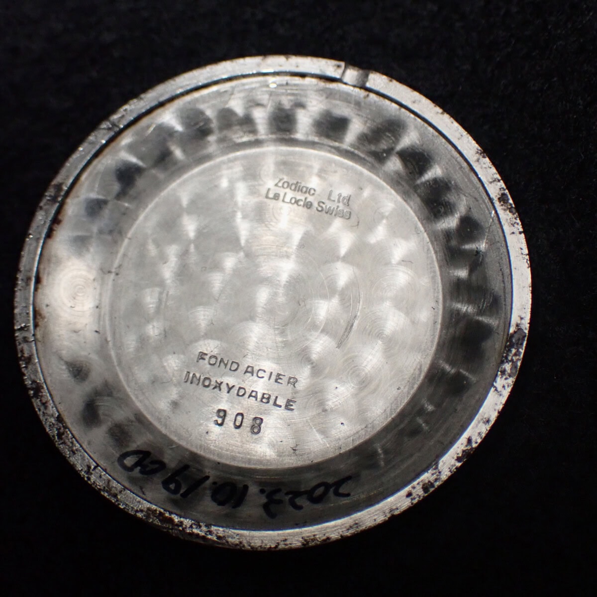 Zodiac Triple Calendar Moon Phase ゾディアック・トリカレ・ムーンフェイズ・Ref.908 Cal.1402