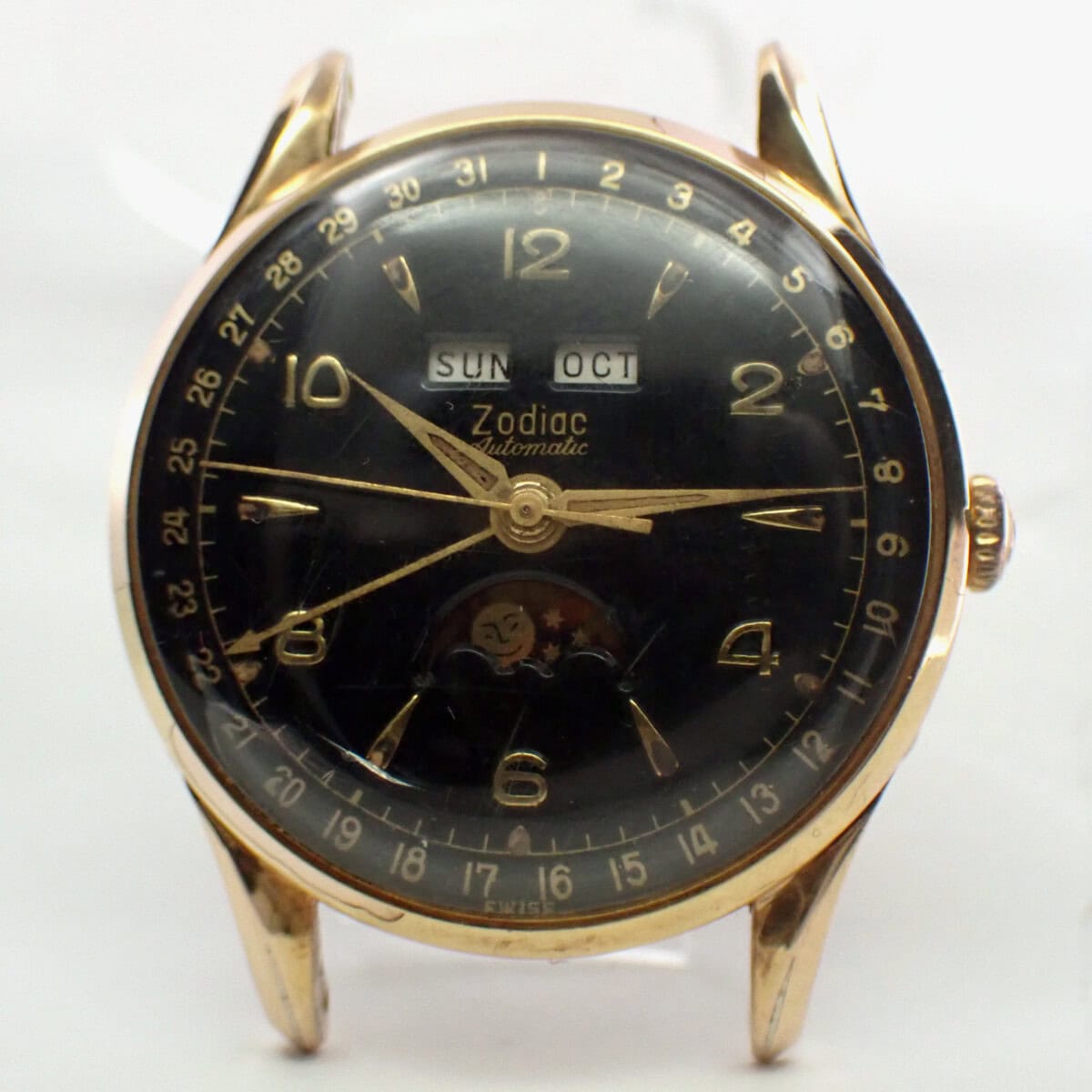 Zodiac Triple Calendar Moon Phase ゾディアック・トリカレ・ムーンフェイズ・Ref.908 Cal.1402