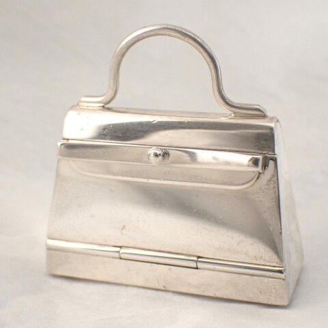 Hermes Kelly Pill Box ケリーバッグモチーフ ピルケース SV950 レアアイテム