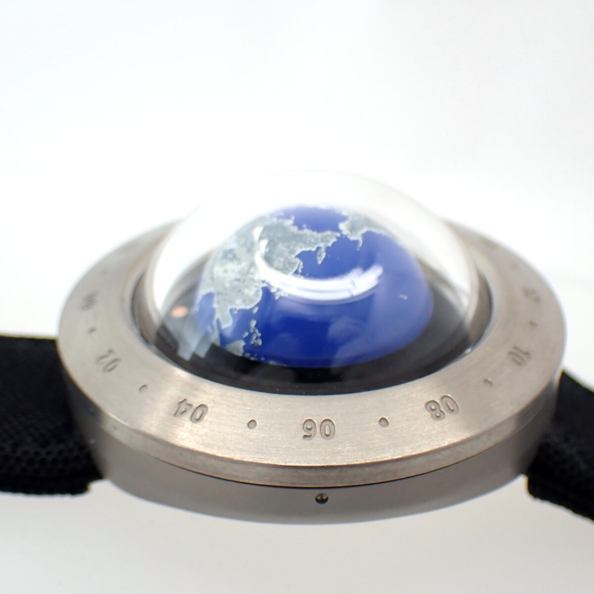 WN-1 アースウォッチ 北半球　223-11615