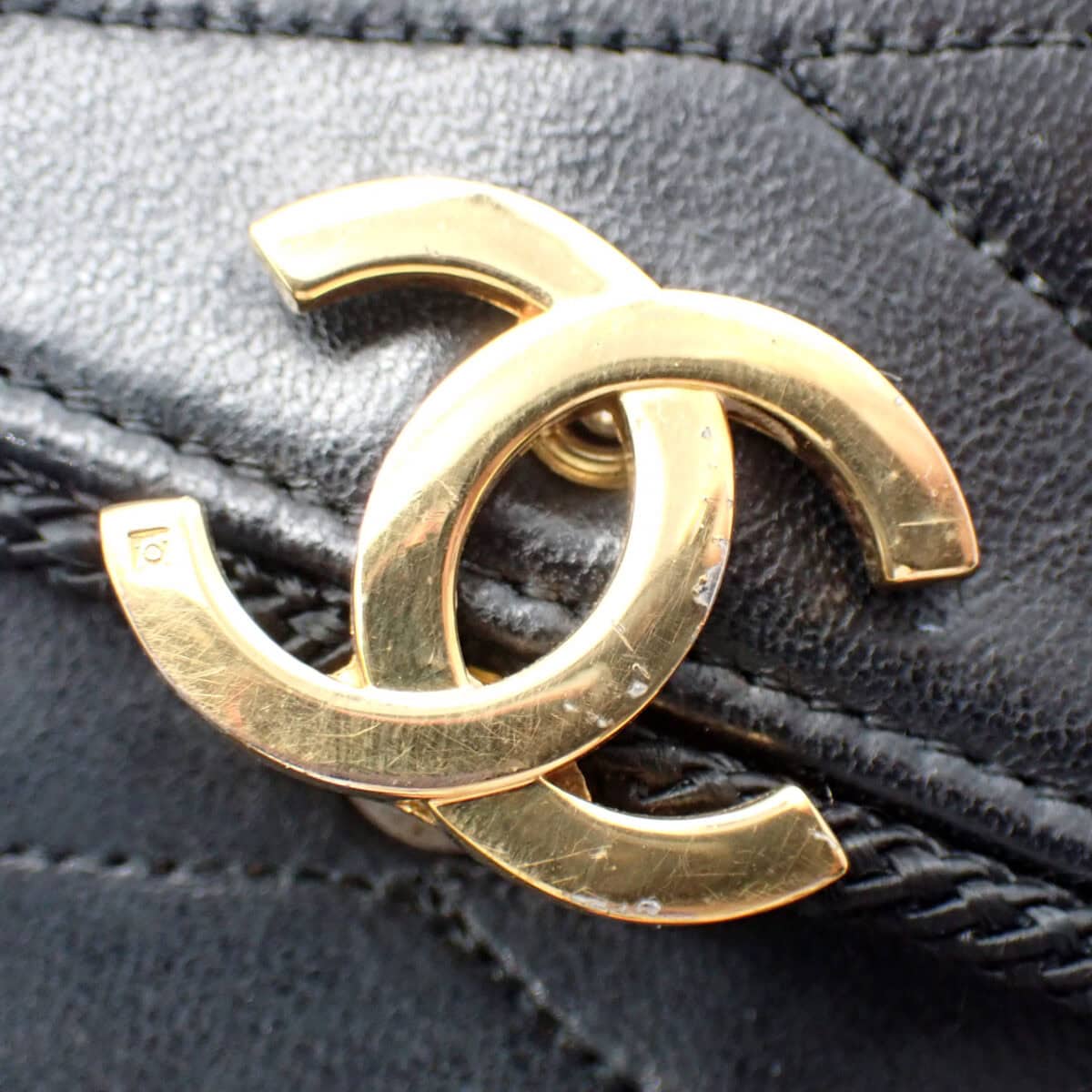 CHANEL シャネル Wチェーン ショルダー 波ステッチ マドモアゼル ブラック