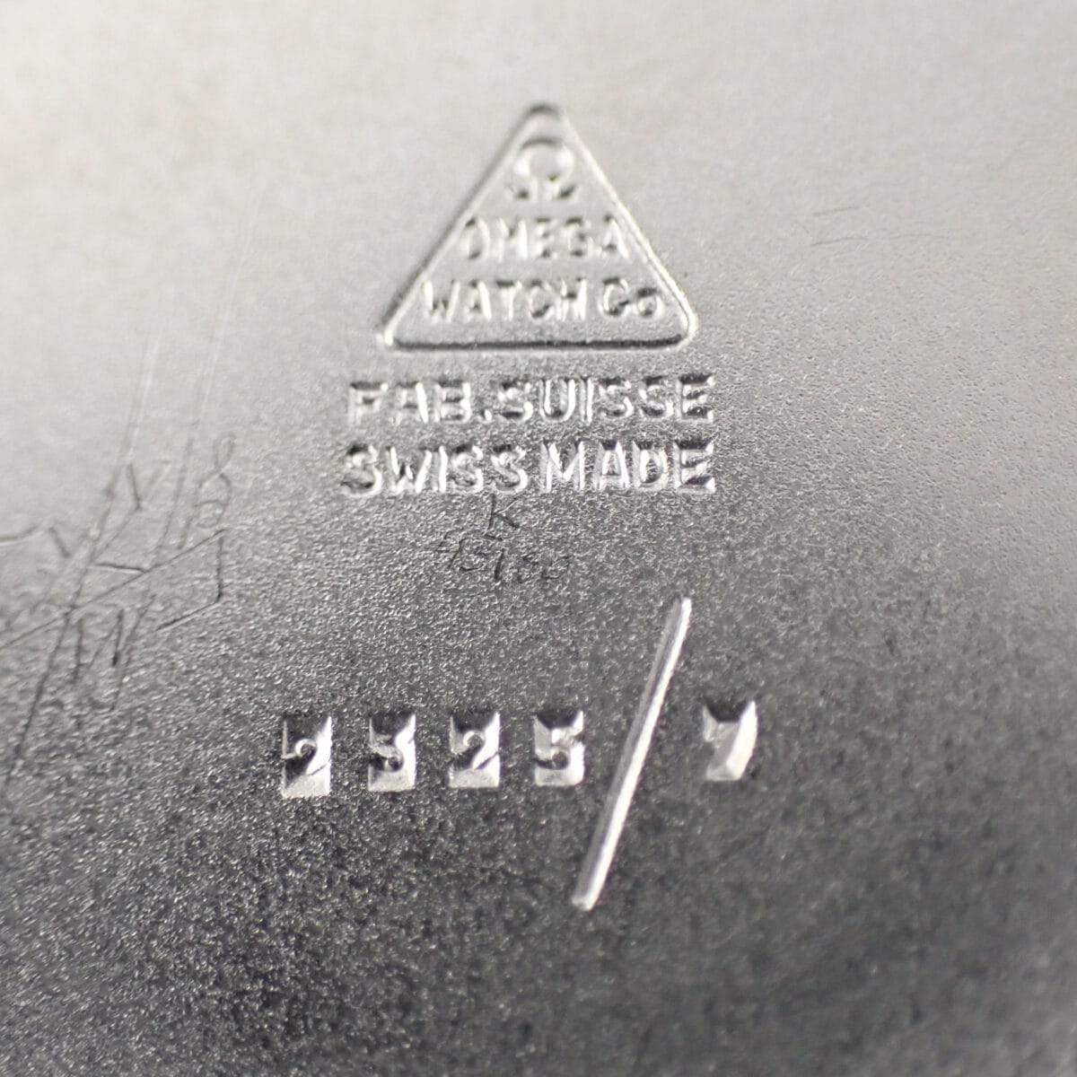 OMEGA オメガ ラウンド ジャンボケース 37.3mm 2325/7 Cal,30T2SC 手巻き 1944年