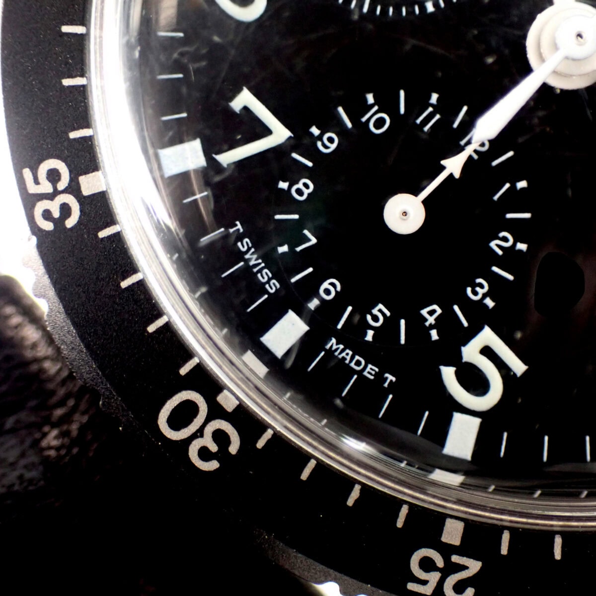 Sinn 103.B.HD 手巻き Cal,7760 ヴィンテージトリチウム文字盤