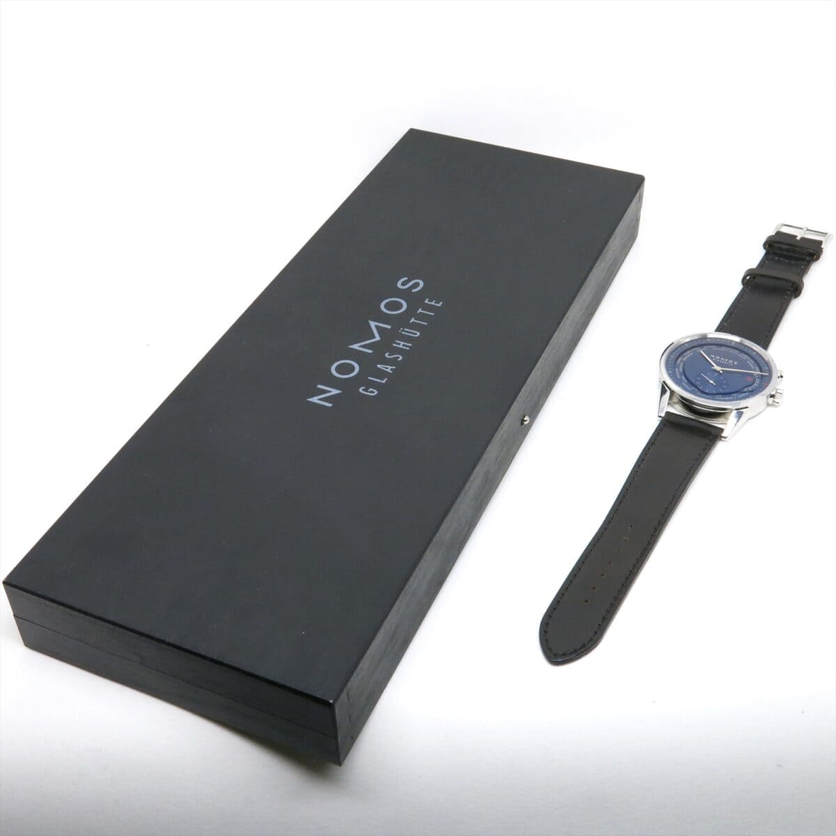 NOMOS  ノモス チューリッヒ ワールドタイマー トゥルーブルー ZR1X4BL2(807)