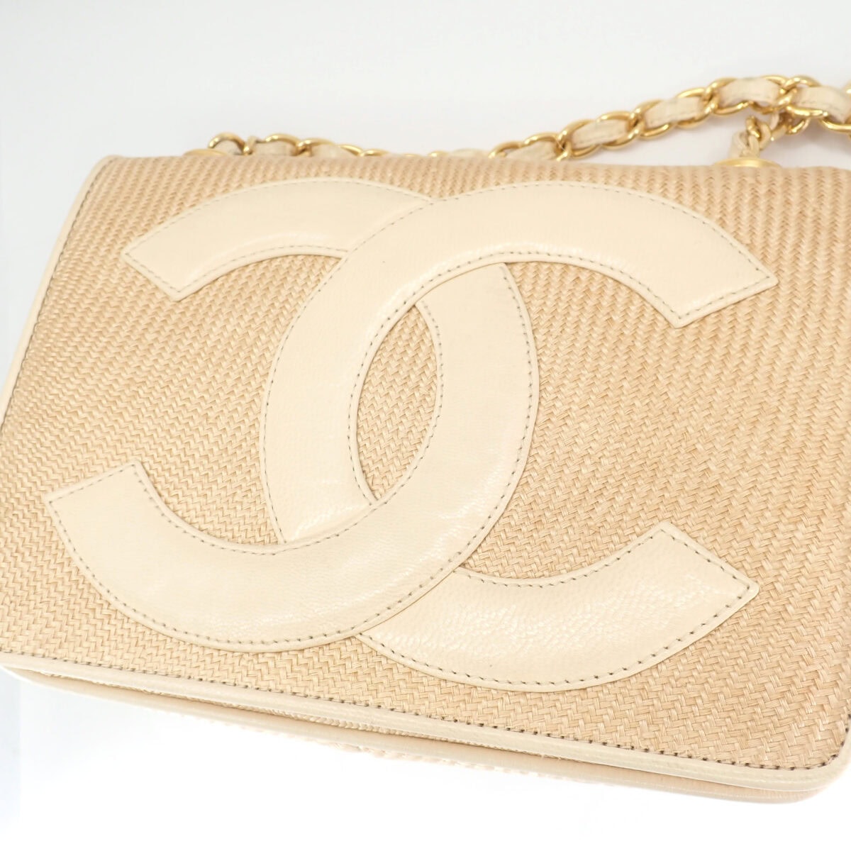 CHANEL ココマークチェーンショルダーバッグ ストロー/レザー ブラック