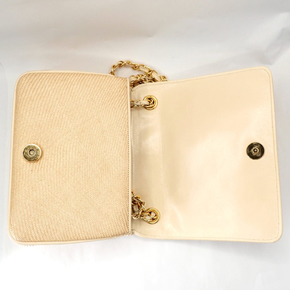 CHANEL ココマークチェーンショルダーバッグ ストロー/レザー ブラック