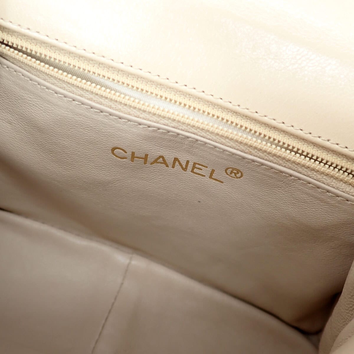 CHANEL ココマークチェーンショルダーバッグ ストロー/レザー ブラック