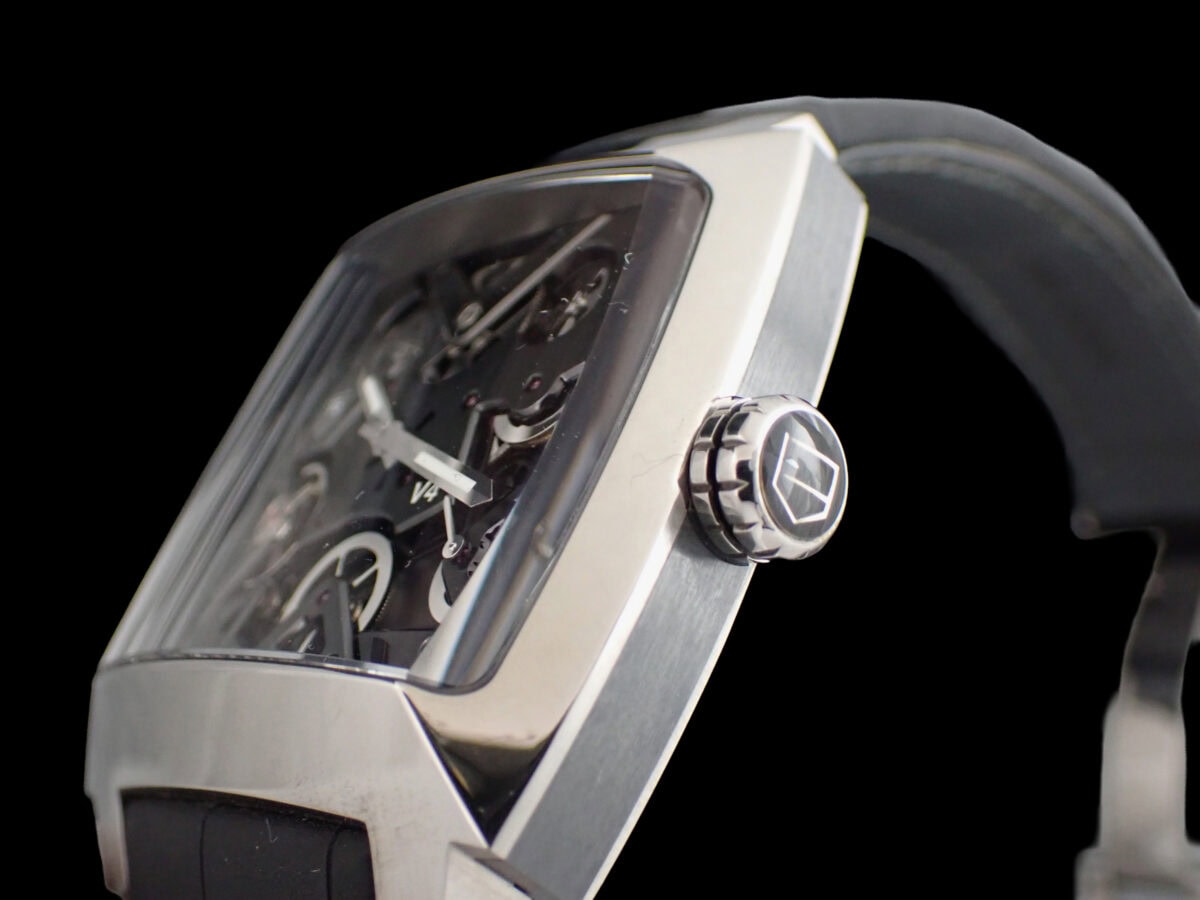 TAG HEUER Monaco V4 Titanium & Ceramic タグ・ホイヤー モナコ V4 チタニウム＆セラミック WAW2080.FC6288 自動巻き ベルト駆動 リニアマス