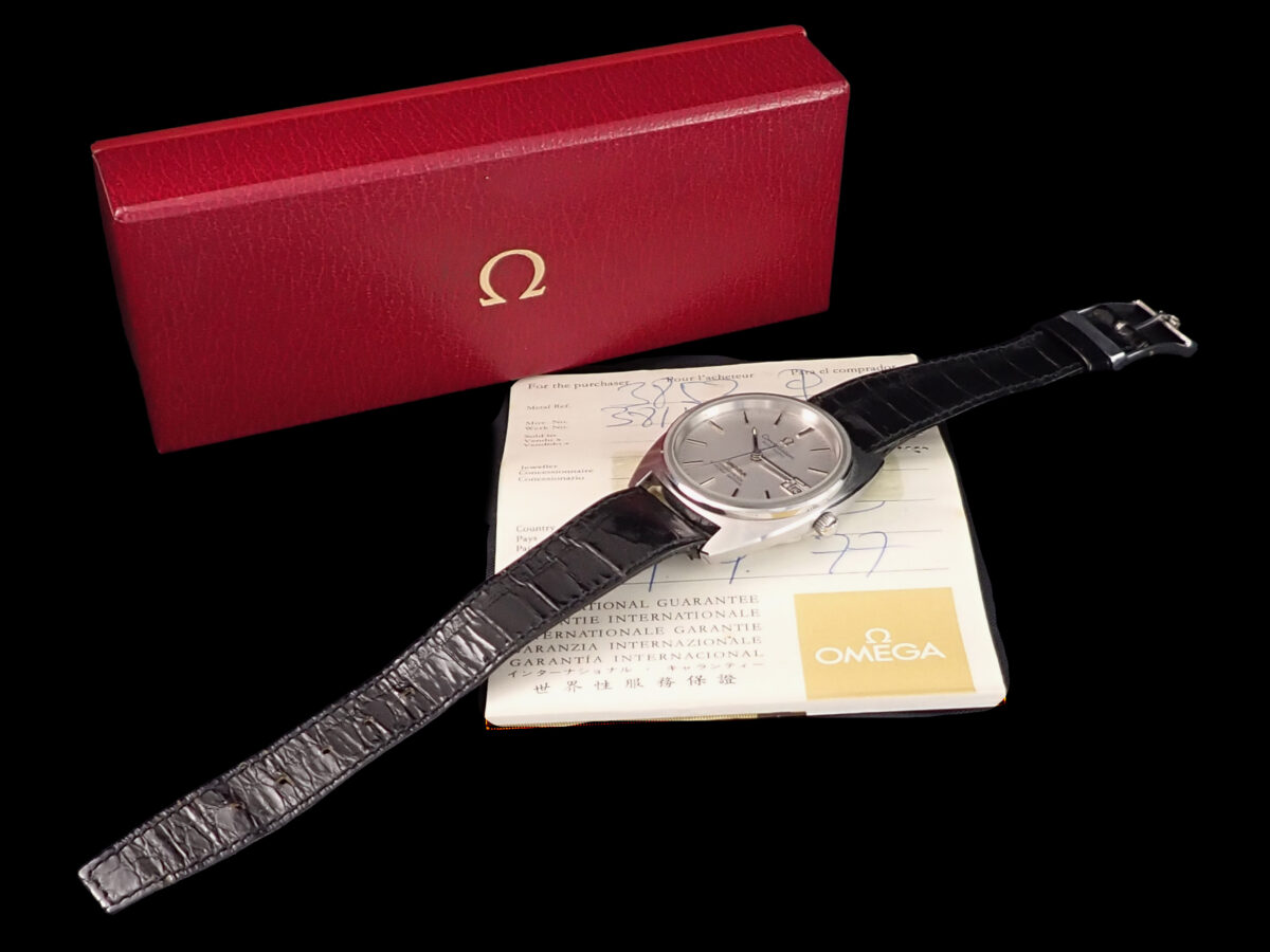 013 OMEGA Constellation オメガ コンステレーション ST168.0056 シルバー文字盤 自動巻クロノメーター 箱・ギャラ付き 1977年 デットストック級