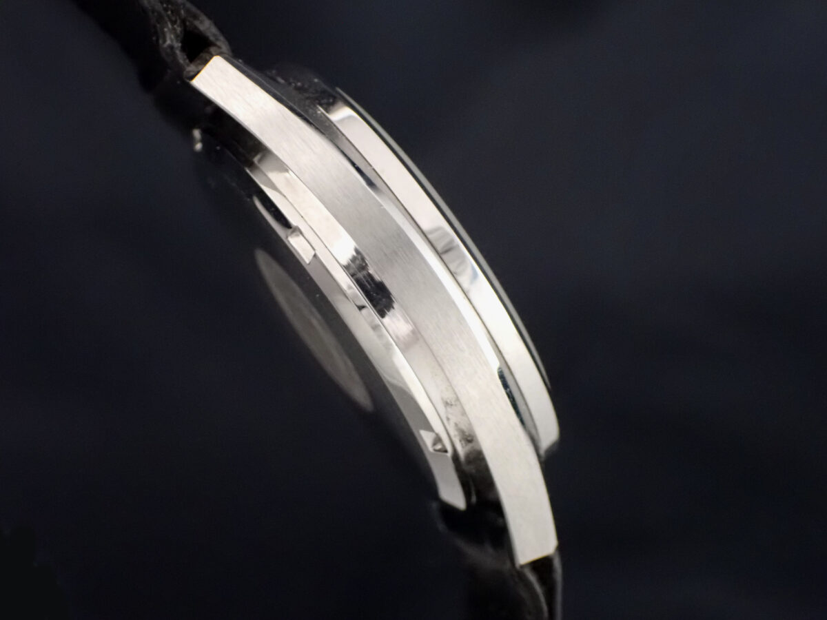 04 OMEGA Constellation オメガ コンステレーション ST168.0056 シルバー文字盤 自動巻クロノメーター 箱・ギャラ付き 1977年 デットストック級