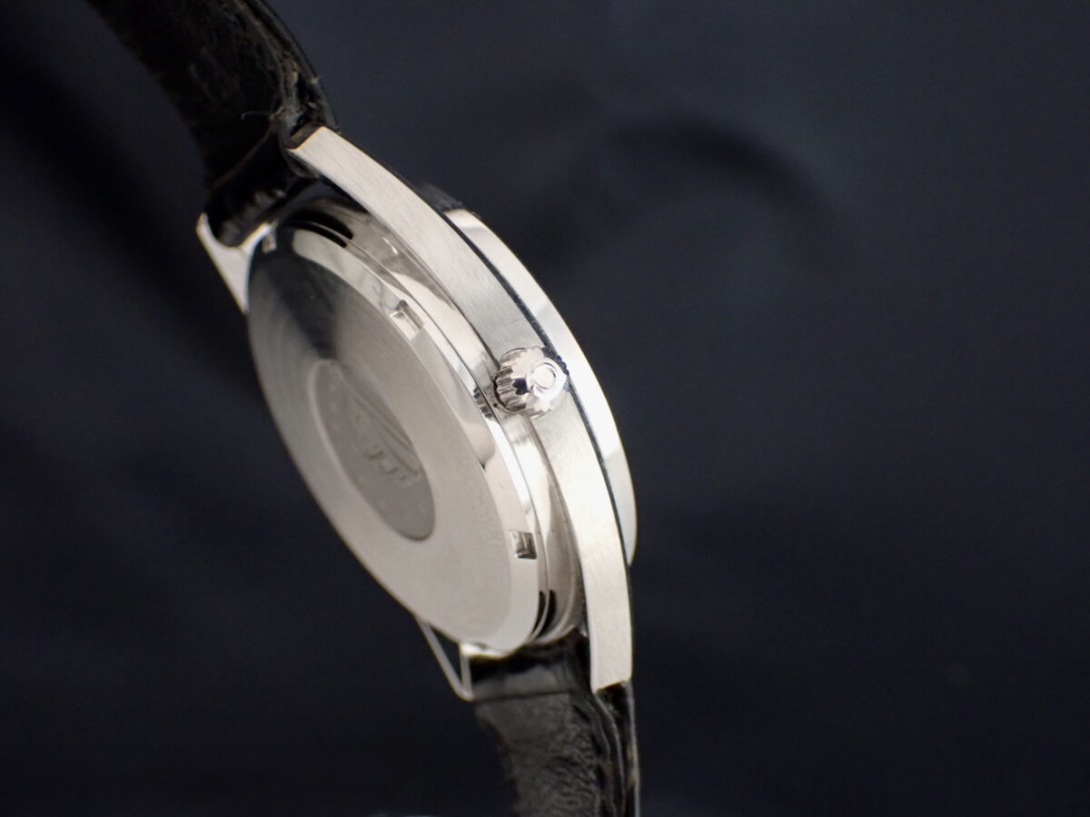 05 OMEGA Constellation オメガ コンステレーション ST168.0056 シルバー文字盤 自動巻クロノメーター 箱・ギャラ付き 1977年 デットストック級