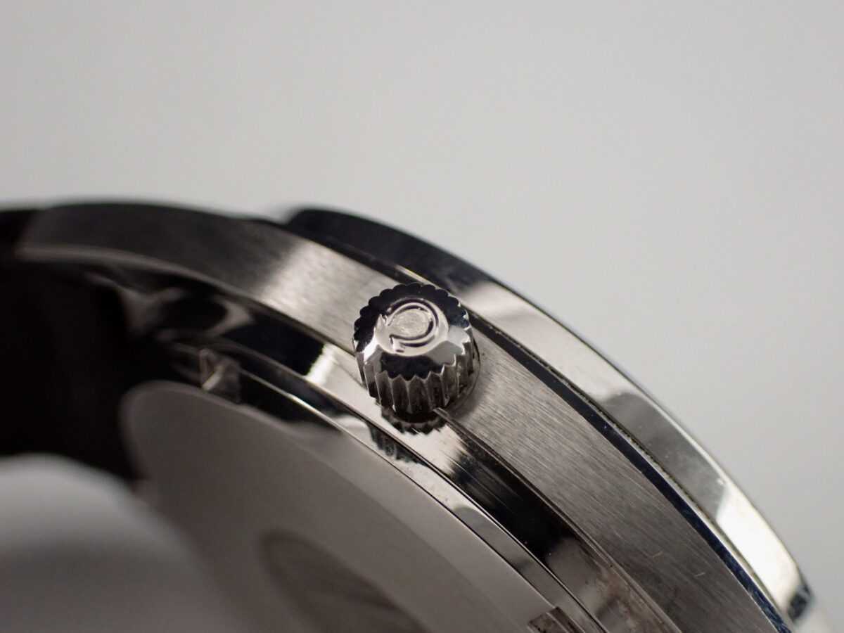 06 OMEGA Constellation オメガ コンステレーション ST168.0056 シルバー文字盤 自動巻クロノメーター 箱・ギャラ付き 1977年 デットストック級